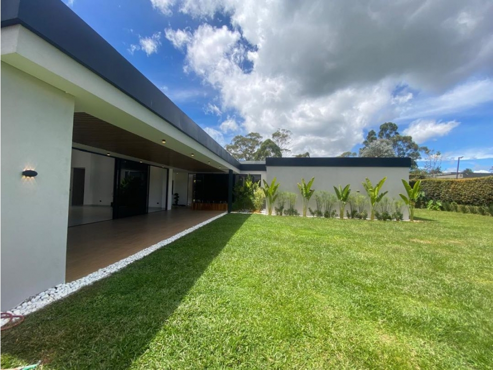 Lujosa casa finca domótica en unidad cerrada en Llanogrande — foto 4