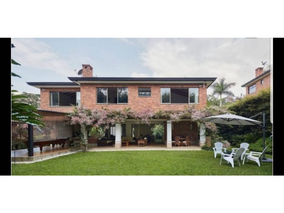 Lujosa casa para la venta.San Lucas, Montessori — foto 2