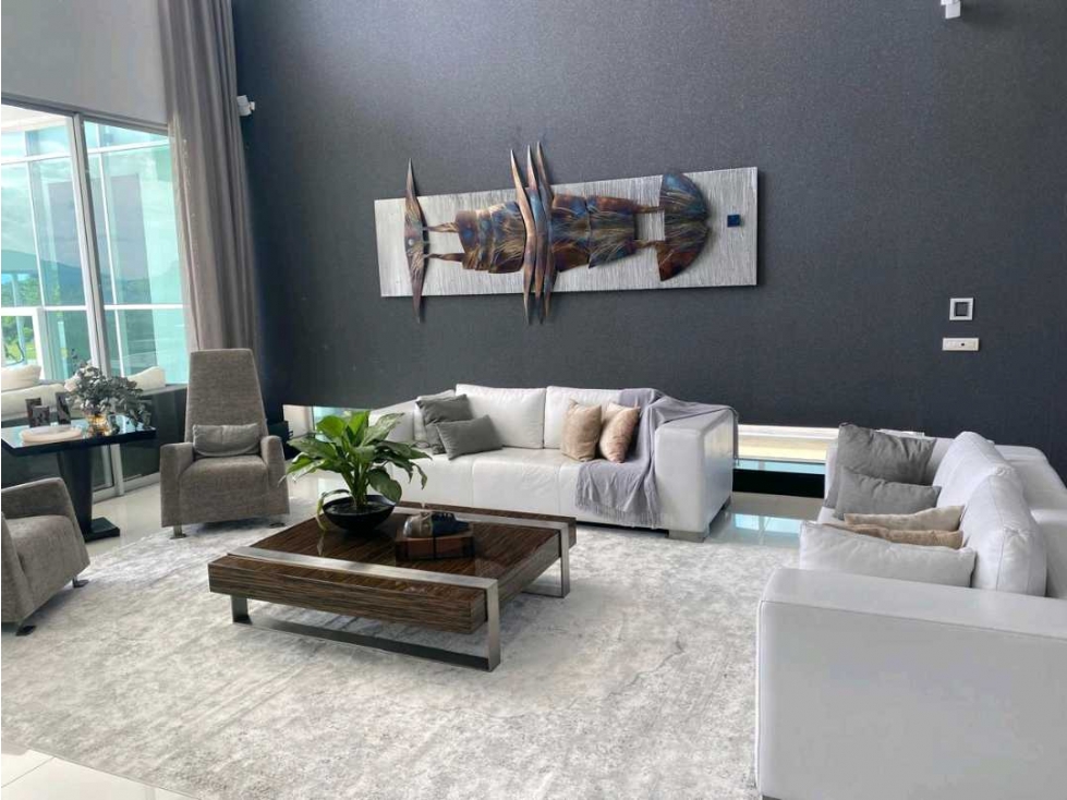 Lujosa Casa Venta y renta Balsos parte alta — foto 3