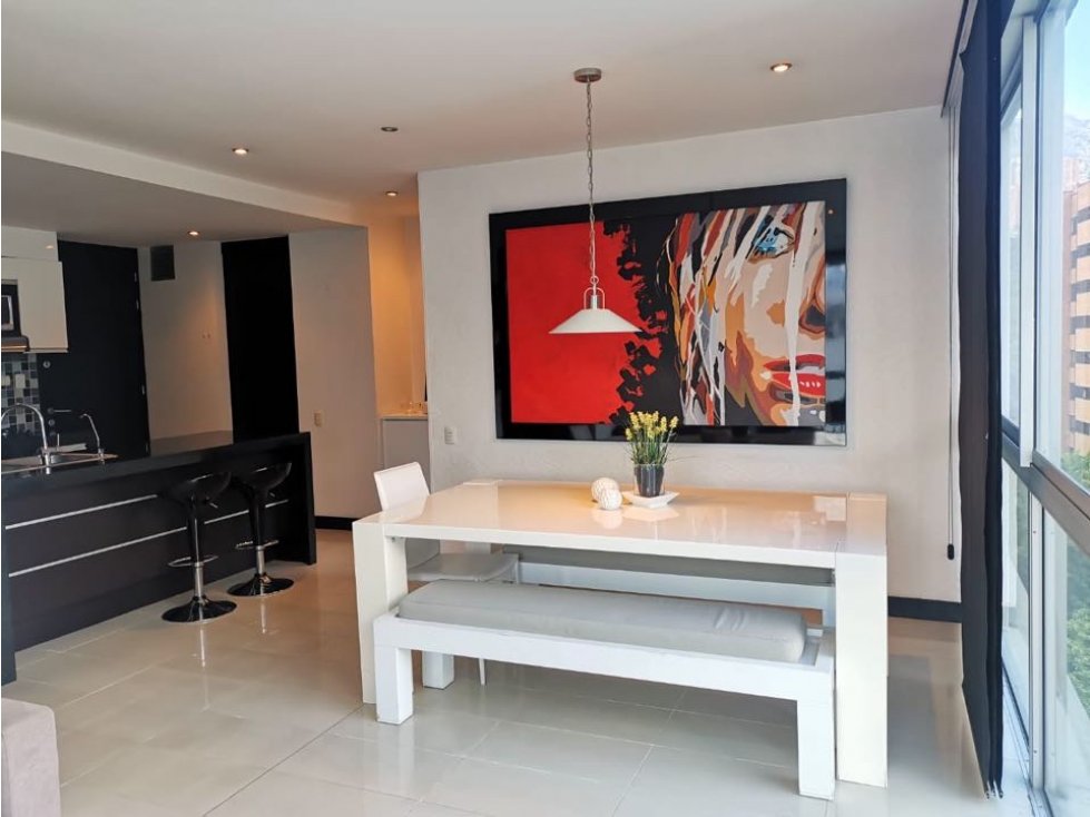 Lujoso apartamento amoblado de 2 habitaciones milla de oro poblado — foto 5