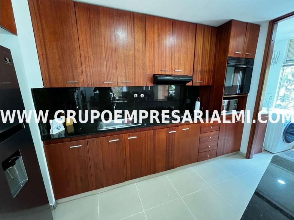 LUJOSO APARTAMENTO AMOBLADO EN ARRIENDO - SECTOR LA LINDE COD: 33944 — foto 3