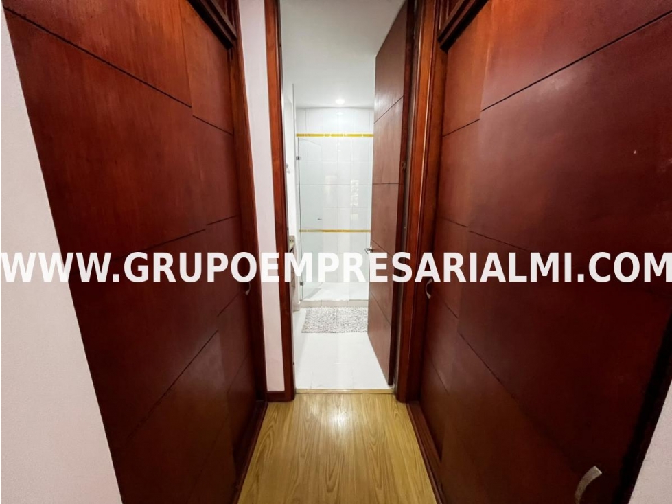 LUJOSO APARTAMENTO AMOBLADO EN ARRIENDO - SECTOR LA LINDE COD: 33944 — foto 4