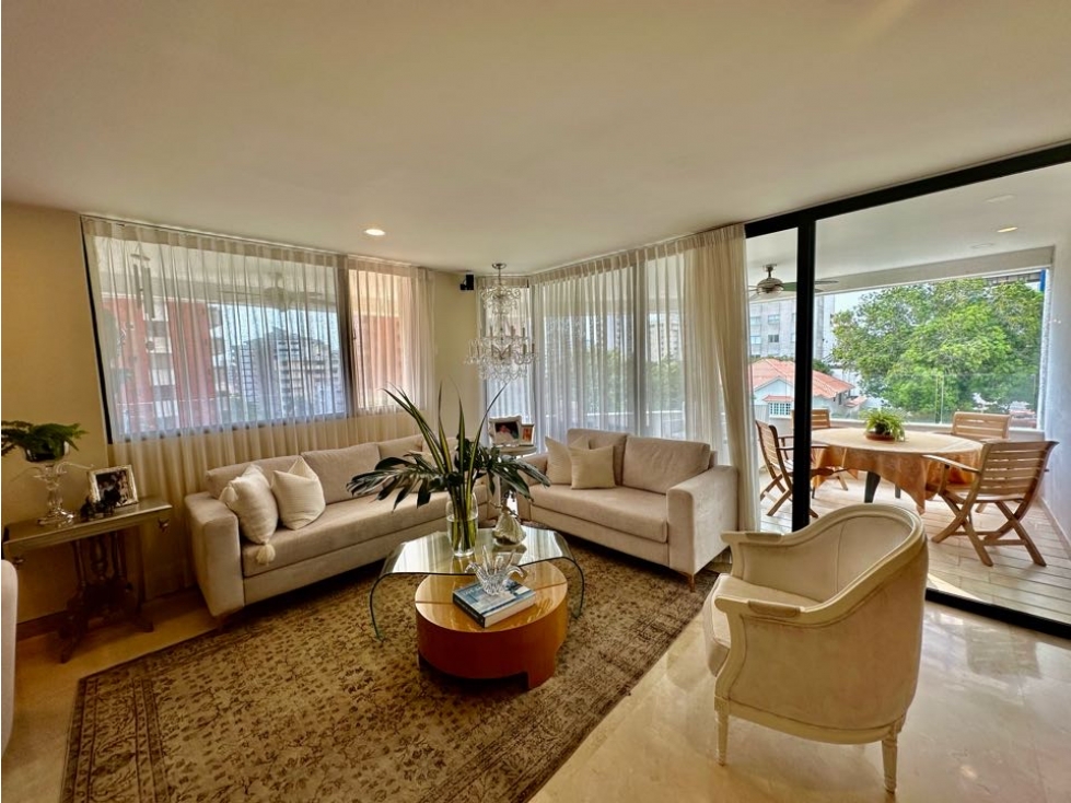 LUJOSO APARTAMENTO DE 4 HABITACIONES EN VENTA — foto 2