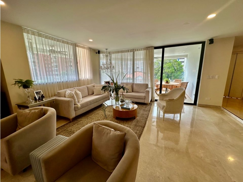 LUJOSO APARTAMENTO DE 4 HABITACIONES EN VENTA — foto 3