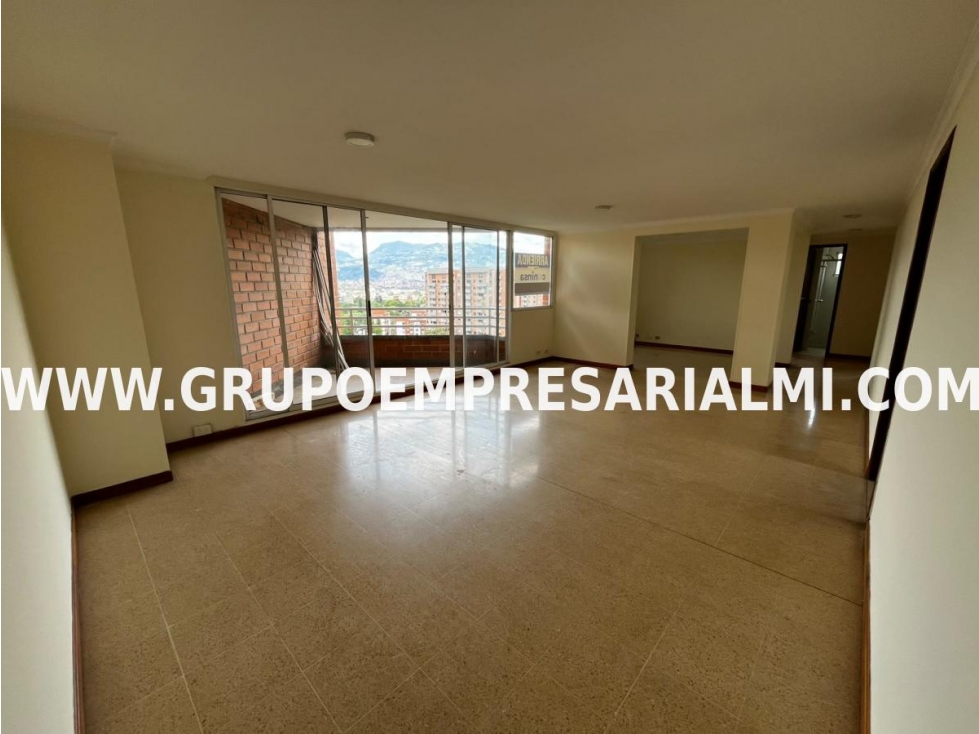 LUJOSO APARTAMENTO EN ARRIENDO - SECTOR EL POBLADO COD: 34113