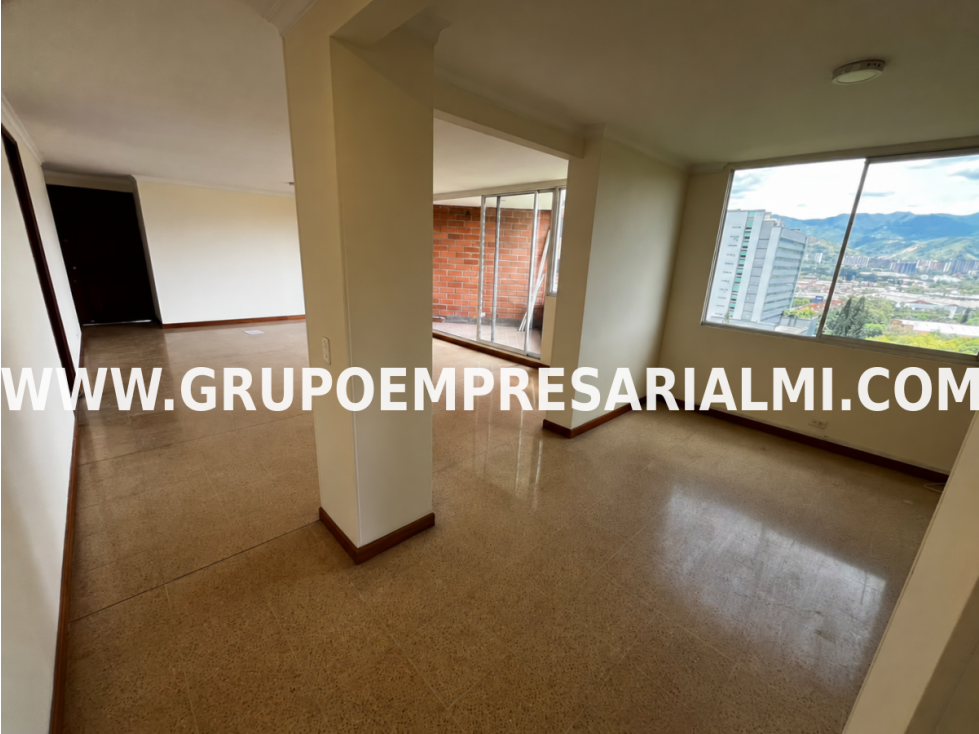 LUJOSO APARTAMENTO EN ARRIENDO - SECTOR EL POBLADO COD: 34113 — foto 4
