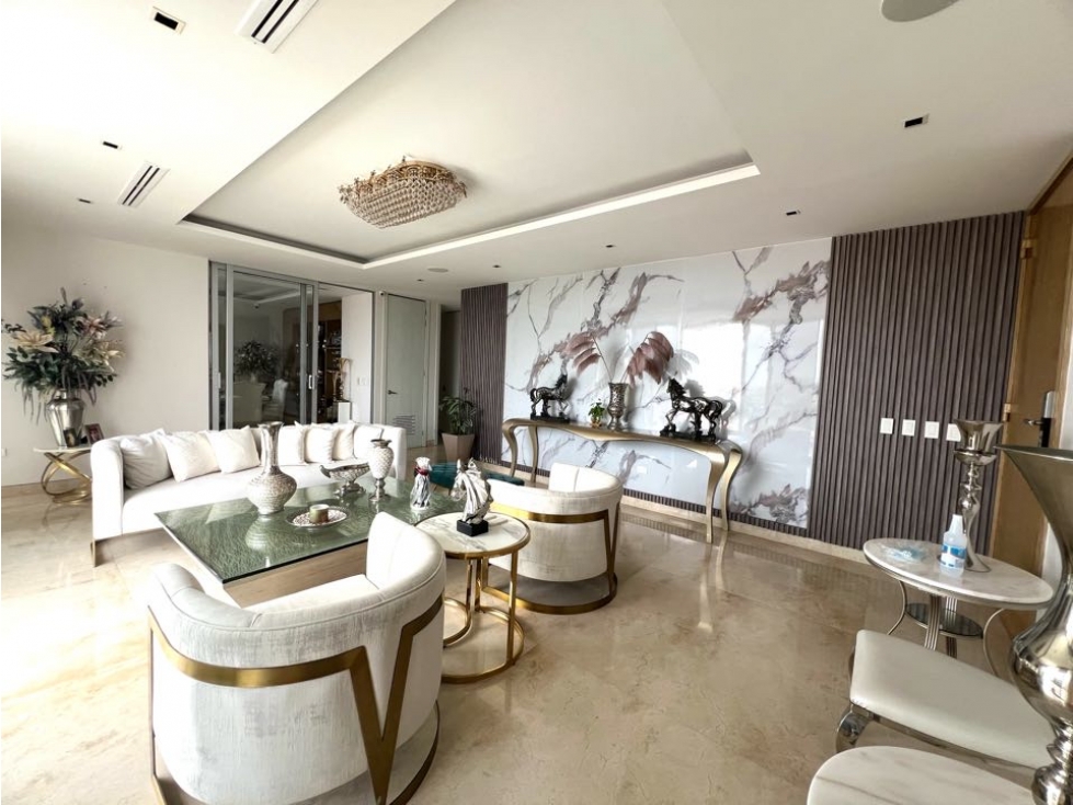 LUJOSO PENTHOUSE DE 457m2 EN VENTA EN ALTOS DE RIOMAR — foto 4