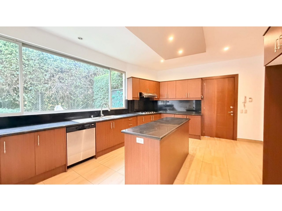 Lumbisi, Hermosa Casa en Renta, 360m2 — foto 3