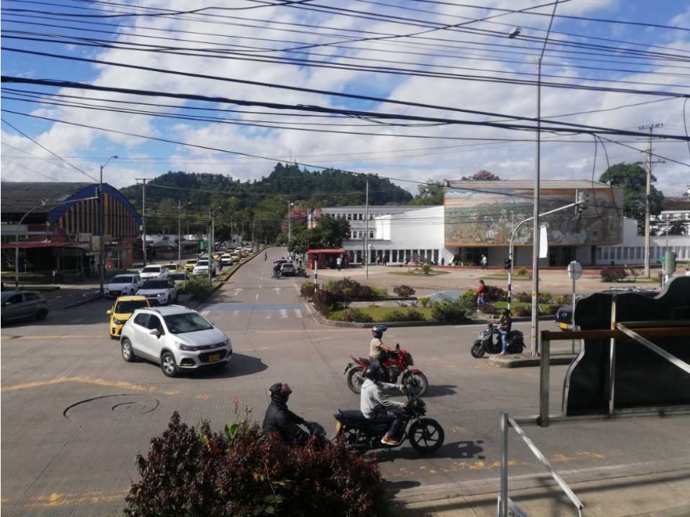 LUXA INMOBILIARIA VENDE CASA BARRIO EL RECUERDO.Excelente ubicación — foto 2