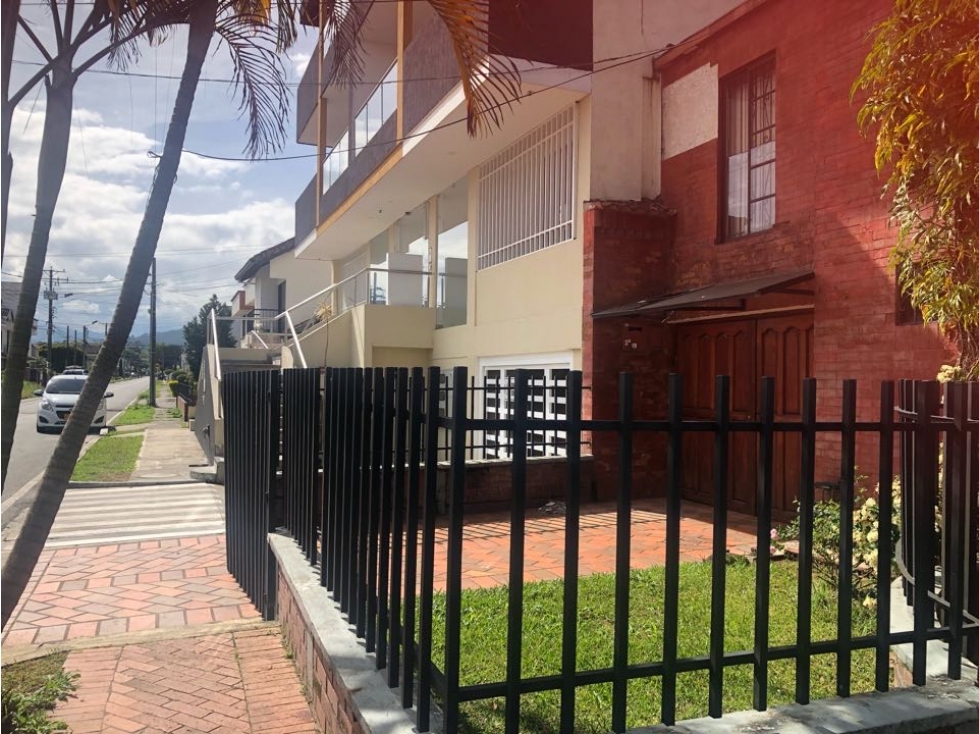 LUXA INMOBILIARIA VENDE CASA BARRIO CAMPAMENTO. GRAN OPORTUNIDAD