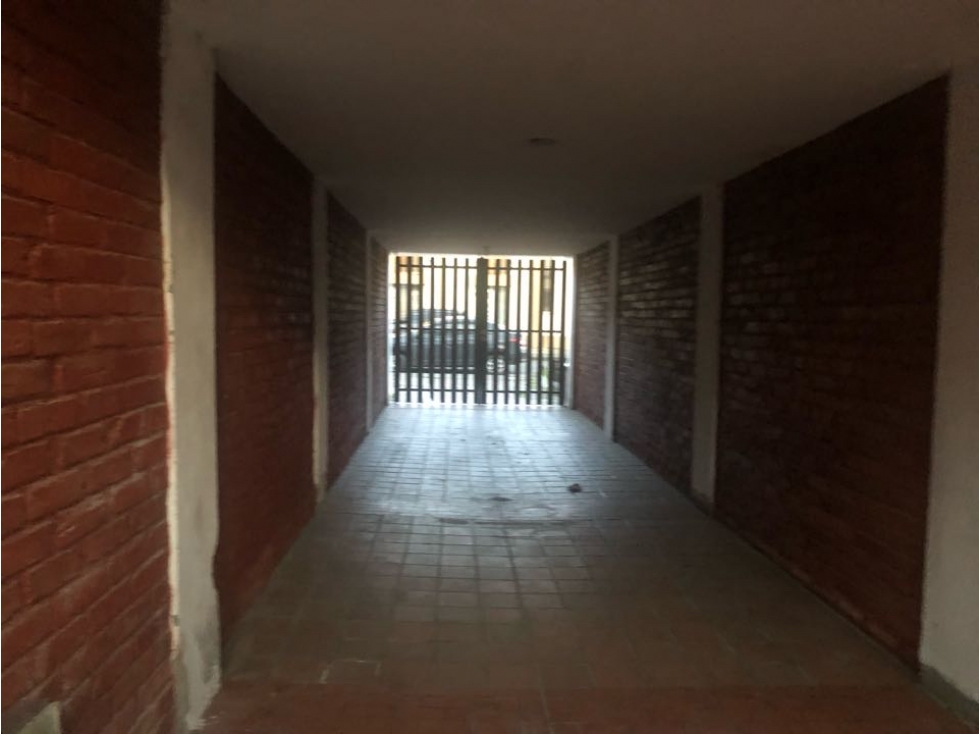 LUXA VENDE CASA BARRIO SANTA CLARA. Excelente ubicación — foto 2