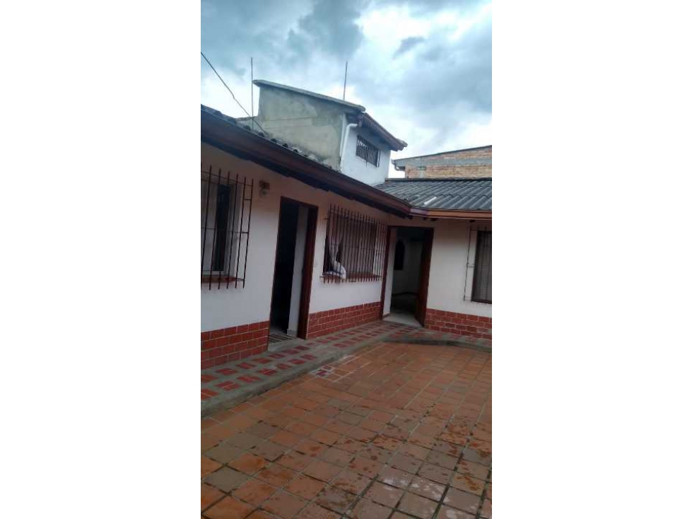 LUXA VENDE CASA BARRIO SANTA CLARA. Excelente ubicación — foto 5