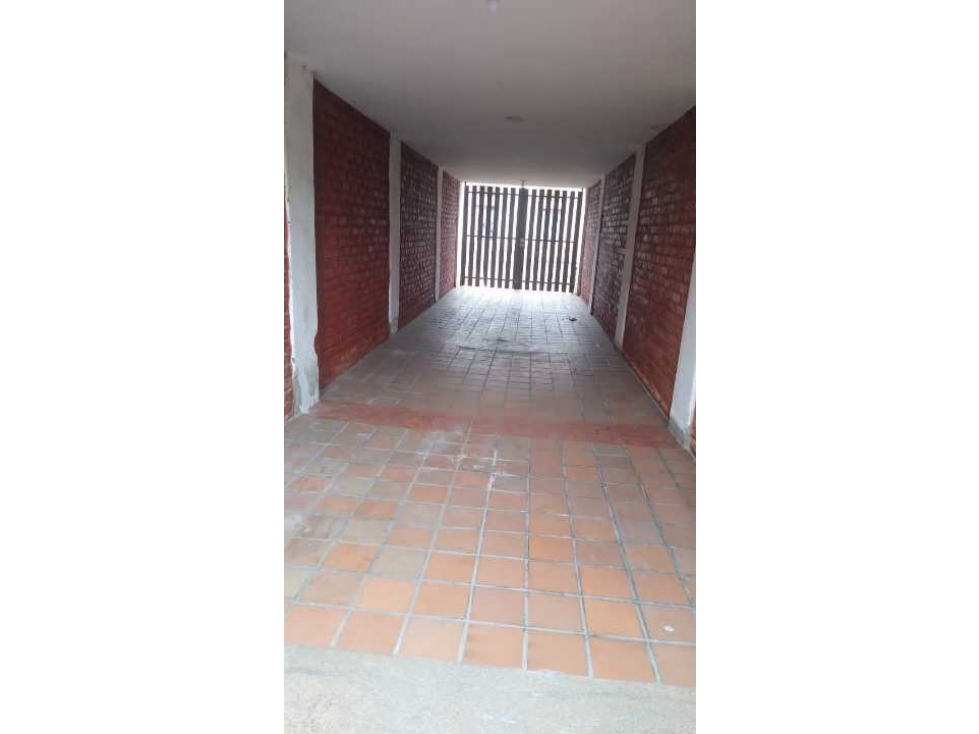 LUXA VENDE CASA BARRIO SANTA CLARA. Excelente ubicación — foto 6