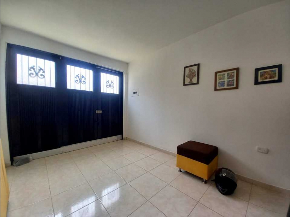 LUXA INMOBILIARIA VENDE CASA BARRIO COLINAS DE FUCHA.SANTA INÉS POPA — foto 2