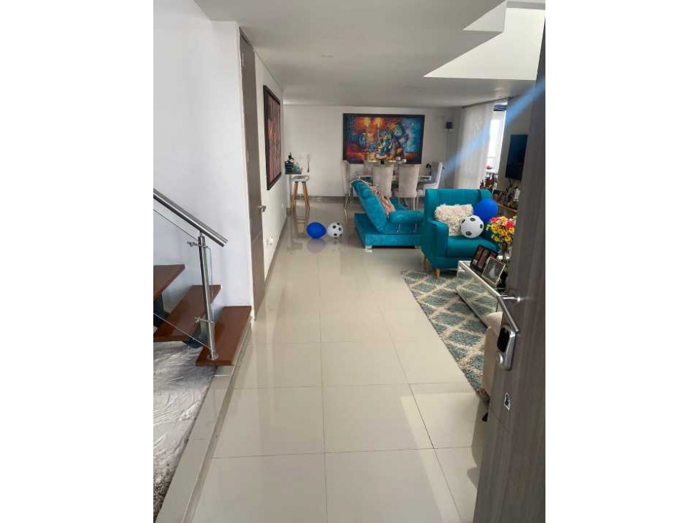 LUXA VENDE CASA REMODELADA CONJUNTO QUINTANARES DE LA PRADERA