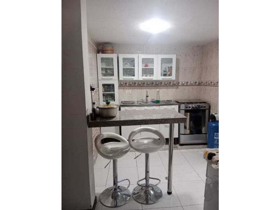 Luxa inmobiliaria vende casa remodelada. conjunto GUAYACÁNES DEL RIO. — foto 2