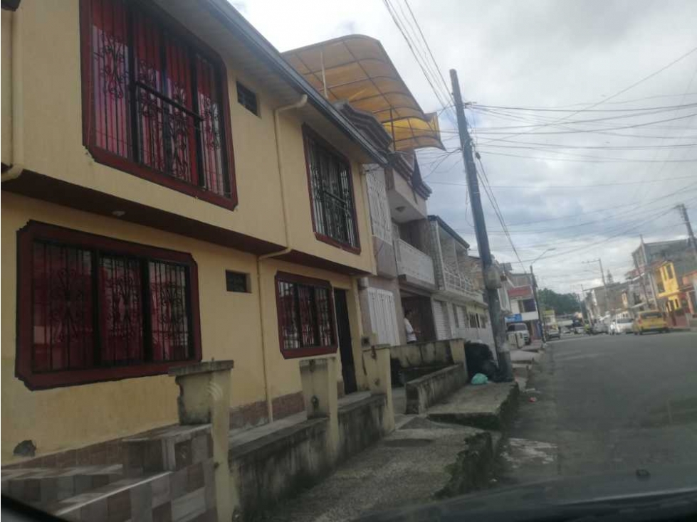 LUXA VENDE CASA COMERCIAL B.JOSE MA OBANDO.3 PISOS -5 APTOS RENTANDO
