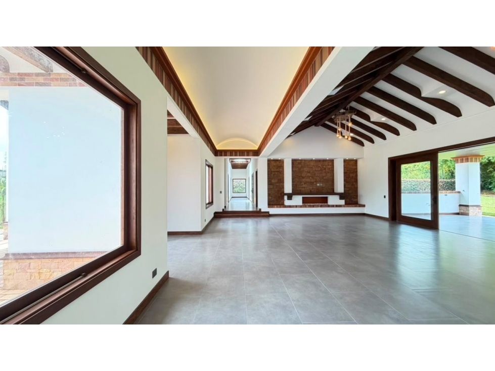 Magnífica casa colonial en parcelación en La Ceja — foto 5