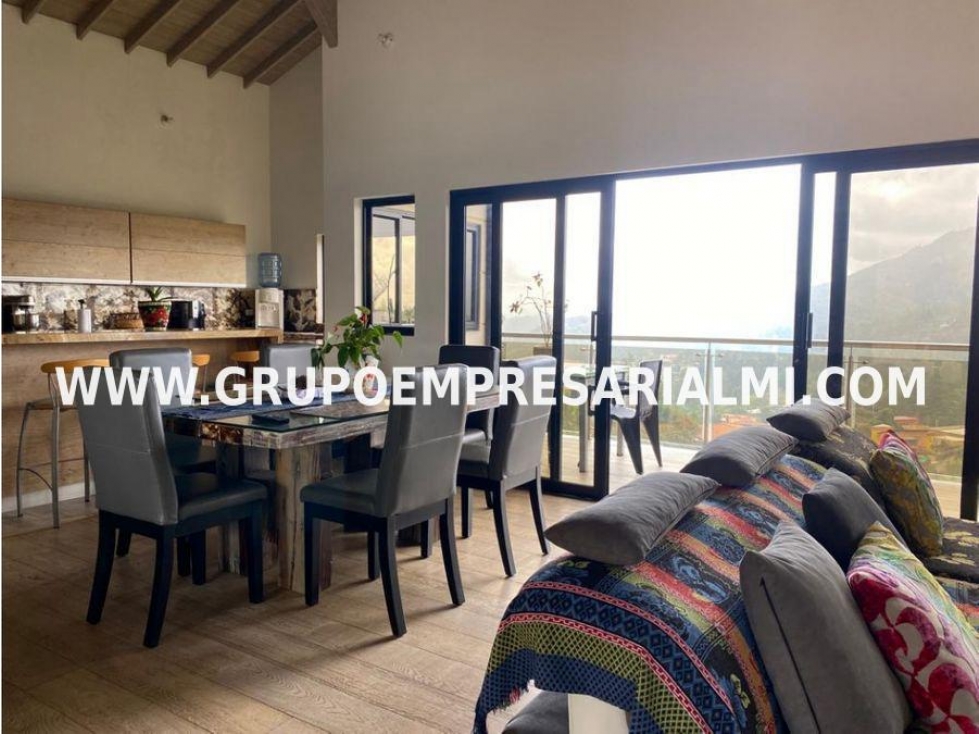 MAGNÍFICA CASA EN VENTA - SECTOR LOMA DEL ESCOBERO COD: 28786 — foto 2