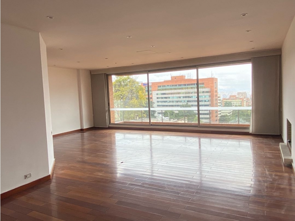 Magnifico Apartamento Rosales