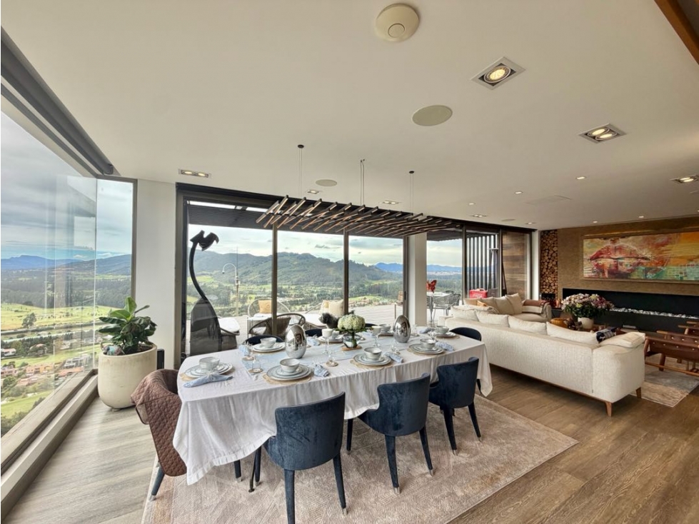 Majestuosa casa, TOP en diseño y acabados. Vista inigualable! - 4