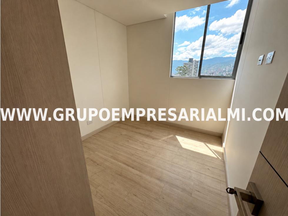 MAJESTUOSO APARTAMENTO EN ARRIENDO - SECTOR LA TABLAZA COD: 33773 — foto 6