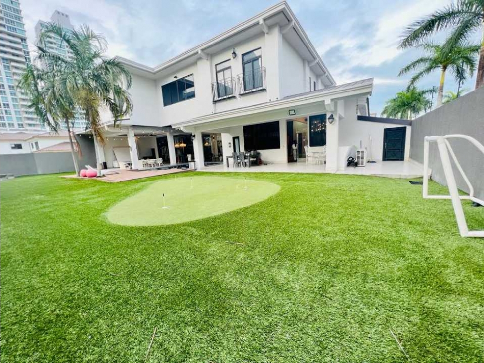 MANSION CON PISCINA EN COSTA DEL ESTE 5 RECAMARAS 1200M2 - 3