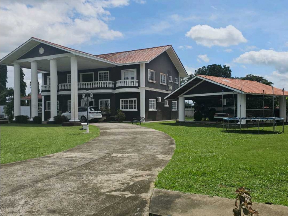 VENDO MANSION EN URBLAS PERLAS CHIRIQUÍ PRECIO POR DEBAJO DEL AVALUO — foto 3