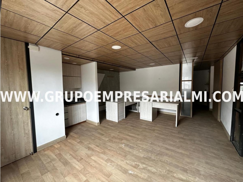 MARAVILLOSA BODEGA EN ARRIENDO - SECTOR SAN GABRIEL COD: 32586 - 1