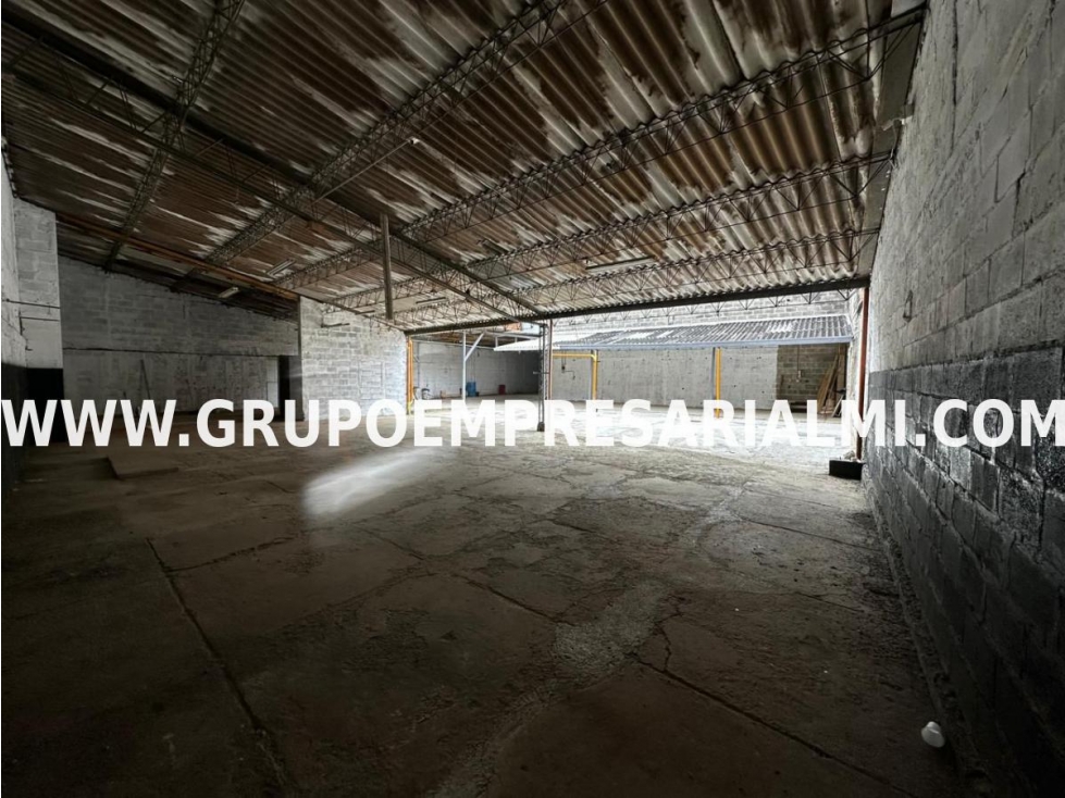 MARAVILLOSA BODEGA EN ARRIENDO - SECTOR SAN GABRIEL COD: 32586 - 6