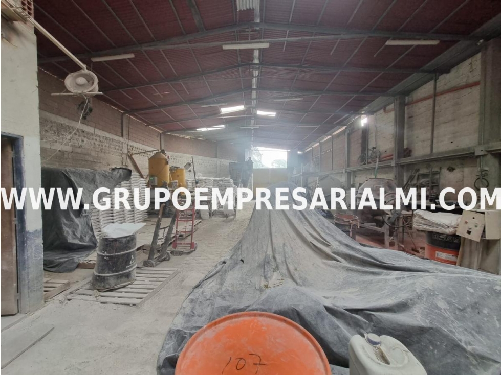 MARAVILLOSA BODEGA EN VENTA - SECTOR BELÉN LAS VIOLETAS COD: 29341 - 6
