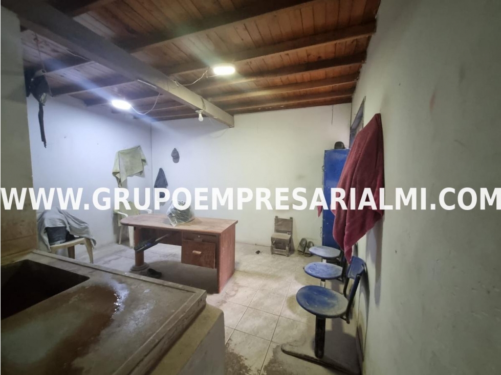 MARAVILLOSA BODEGA EN VENTA - SECTOR BELÉN LAS VIOLETAS COD: 29341 - 2