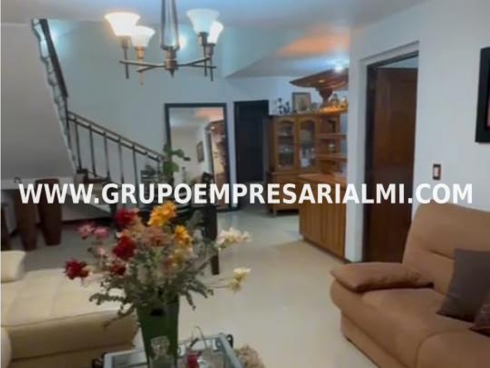 MARAVILLOSA CASA AMOBLADA EN ARRIENDO - SECTOR ALEJANDRÍA COD: 32188 — foto 2