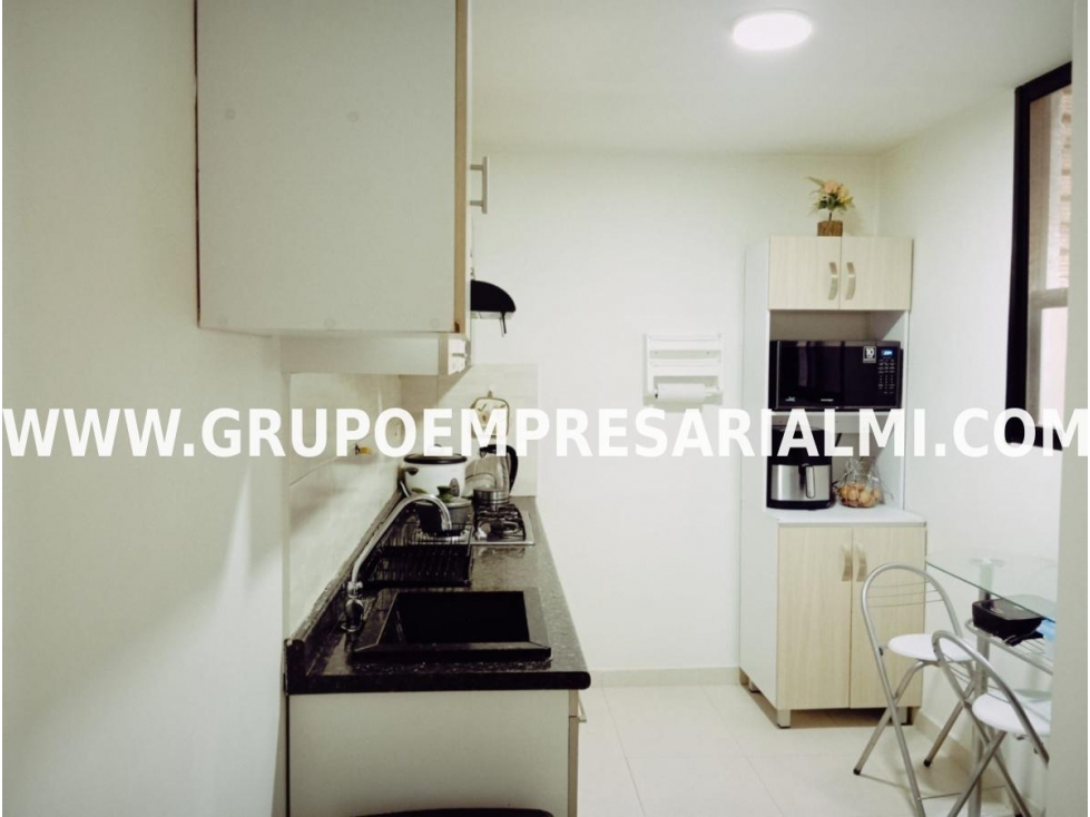 MARAVILLOSA CASA BIFAMILIAR EN VENTA - SECTOR LAURELES COD: 33443 — foto 2