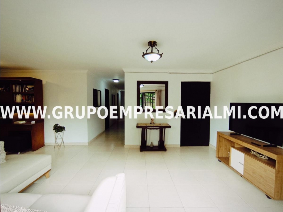 MARAVILLOSA CASA BIFAMILIAR EN VENTA - SECTOR LAURELES COD: 33443 — foto 6