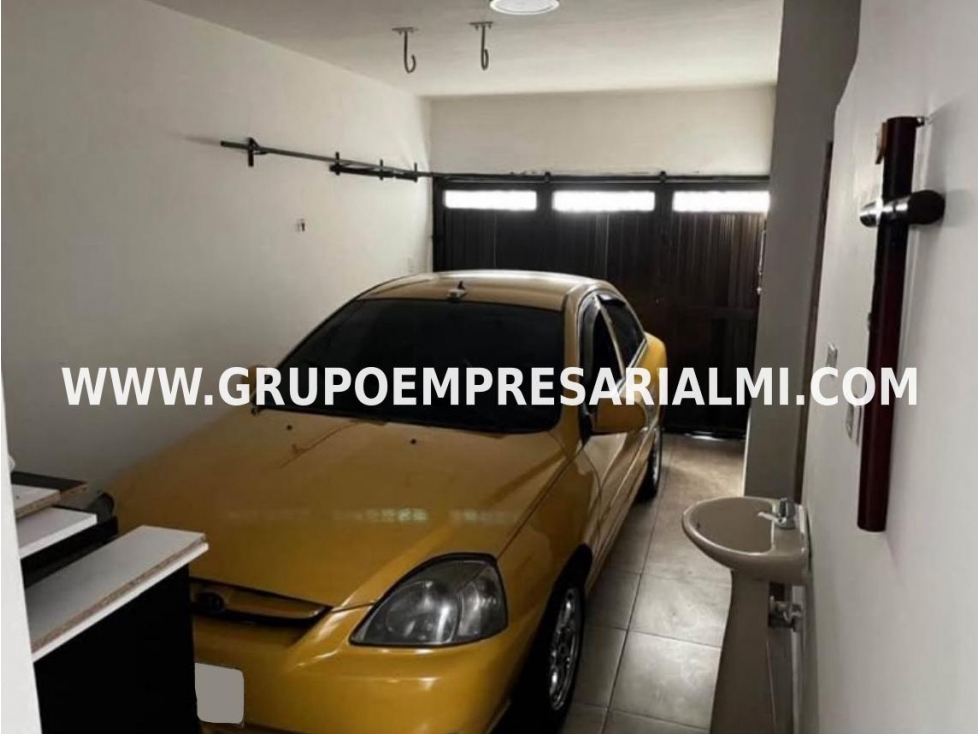 MARAVILLOSA CASA EN VENTA - SECTOR SANTA LUCIA COD: 33328 — foto 6