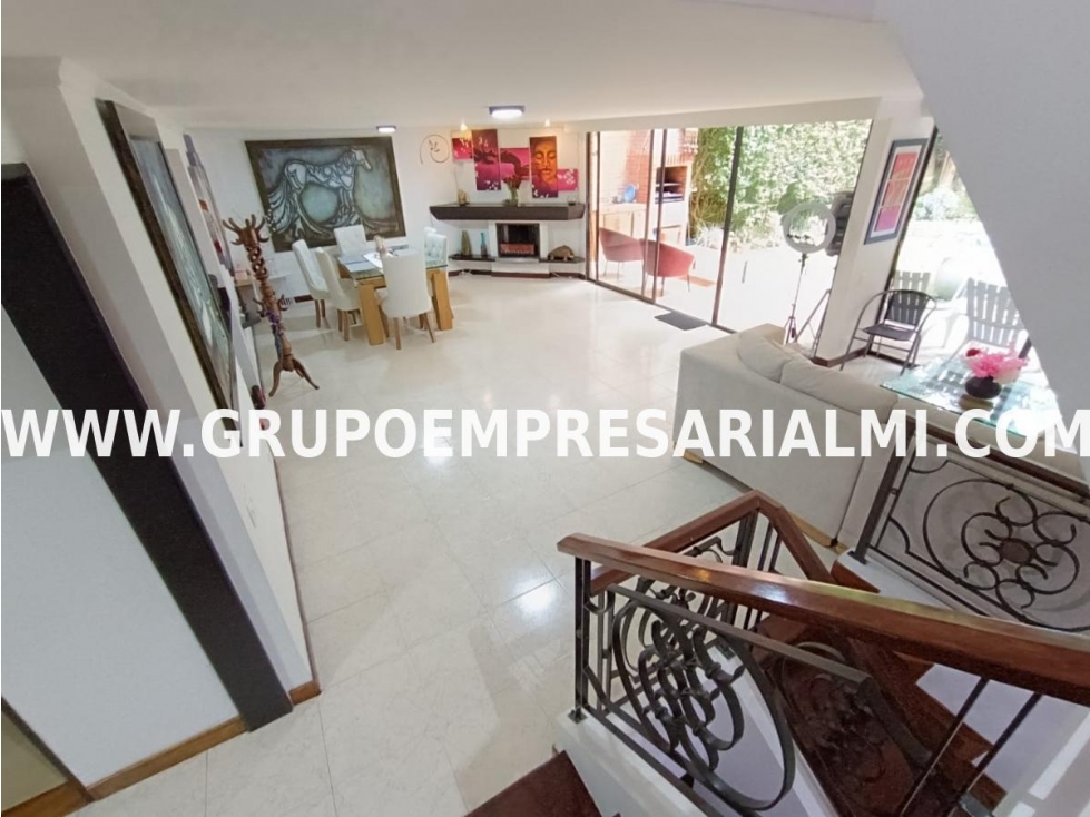 CASA UNIFAMILIAR EN VENTA - SECTOR LOMA DE LAS BRUJAS COD: 29646