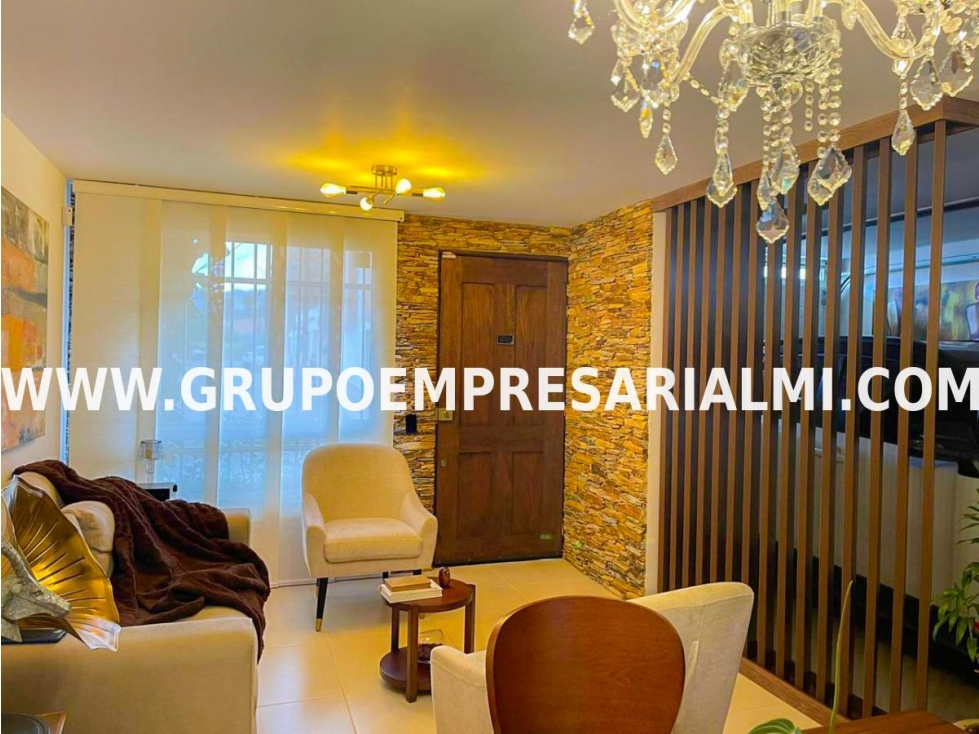 MARAVILLOSA CASA UNIFAMILIAR EN VENTA - SECTOR MADEROS COD: 31241
