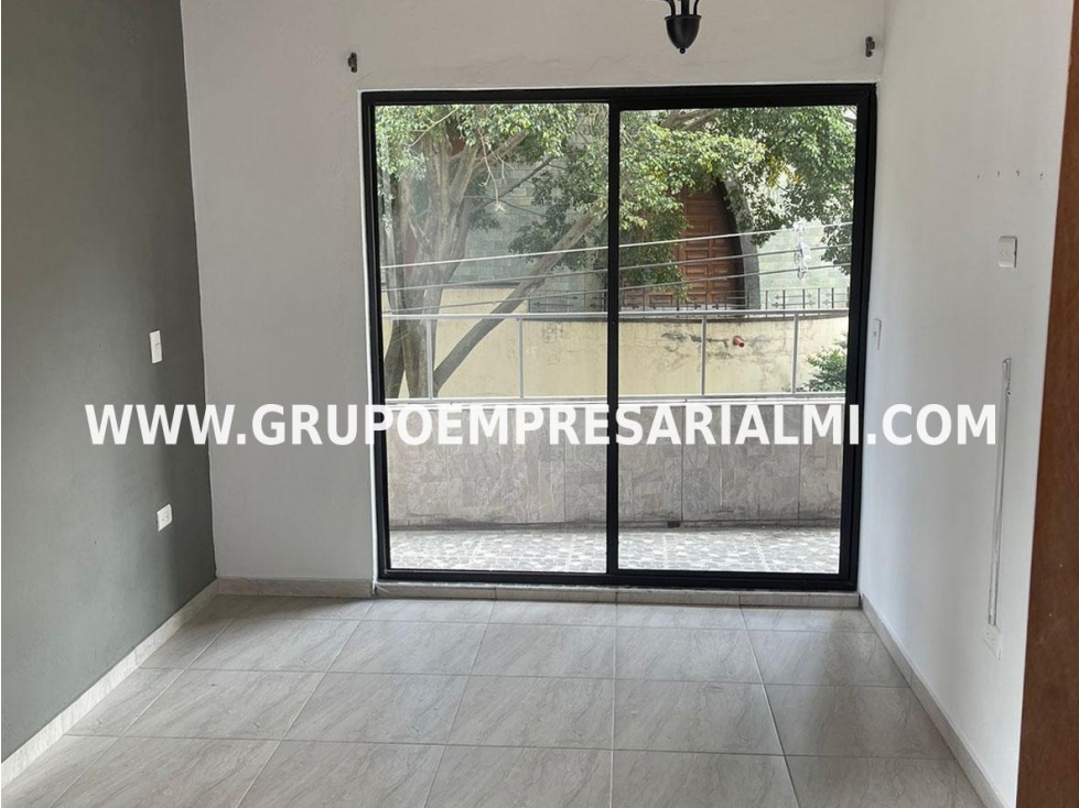 MARAVILLOSA CASA UNIFAMILIAR EN VENTA - SECTOR BOSTON COD: 33061
