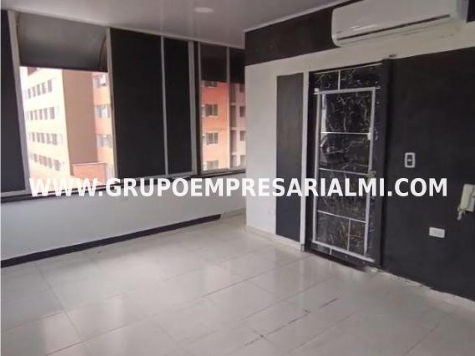 MARAVILLOSA OFICINA EN ARRIENDO - SECTOR SAN DIEGO COD: 32380 — foto 2