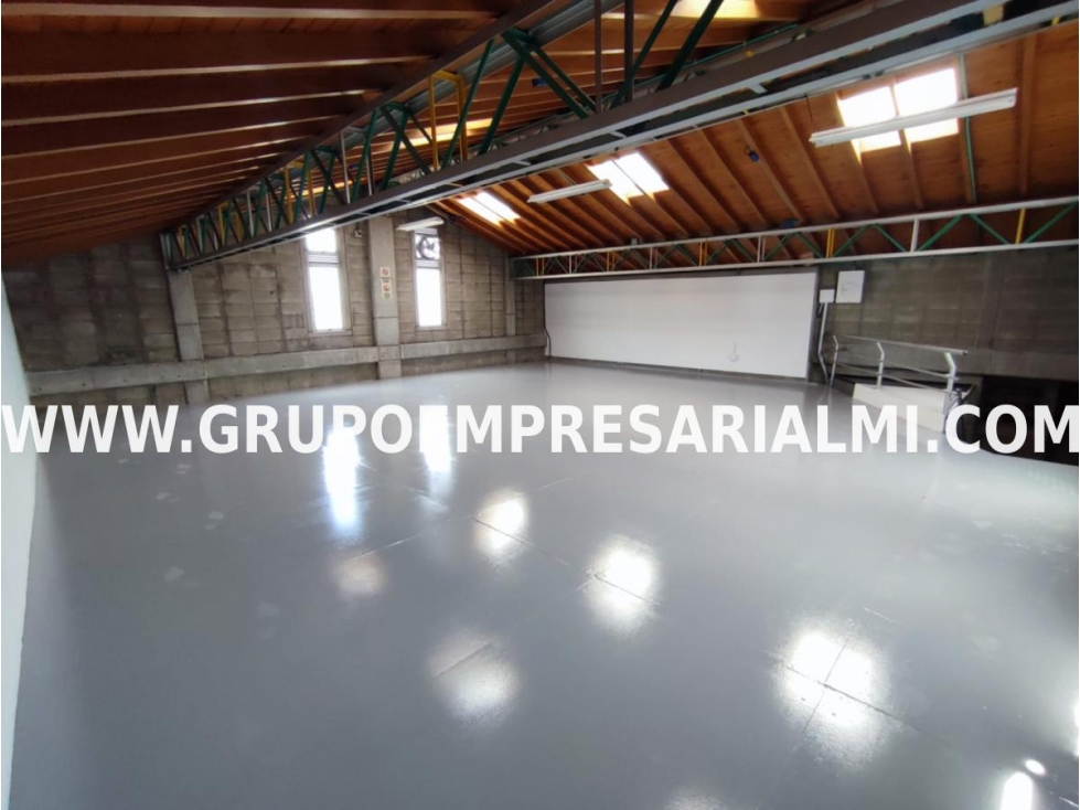 MARAVILLOSA OFICINA EN ARRIENDO - SECTOR BELÉN COD: 32783