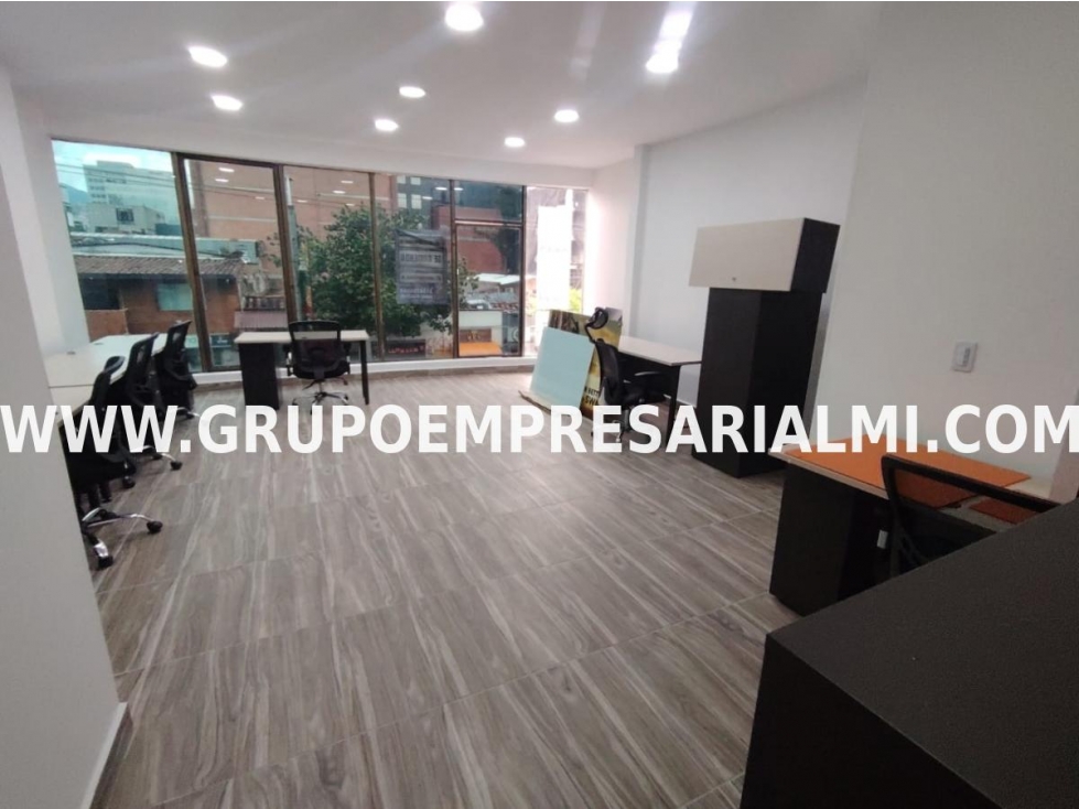 MARAVILLOSA OFICINA EN ARRIENDO - SECTOR ASTORGA COD: 32839