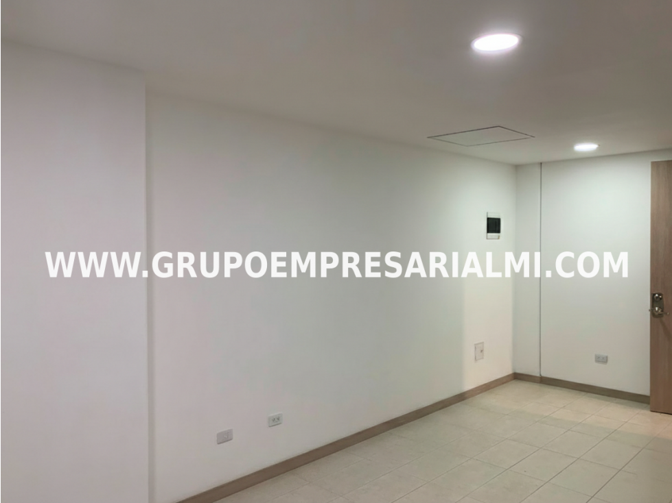 MARAVILLOSA OFICINA EN ARRIENDO - SECTOR LA FLORESTA COD: 33559 - 1