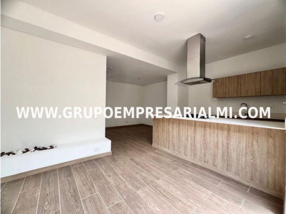 MARAVILLOSO APARTAMENTO DÚPLEX EN VENTA - SECTOR DEL VALLE COD: 32413