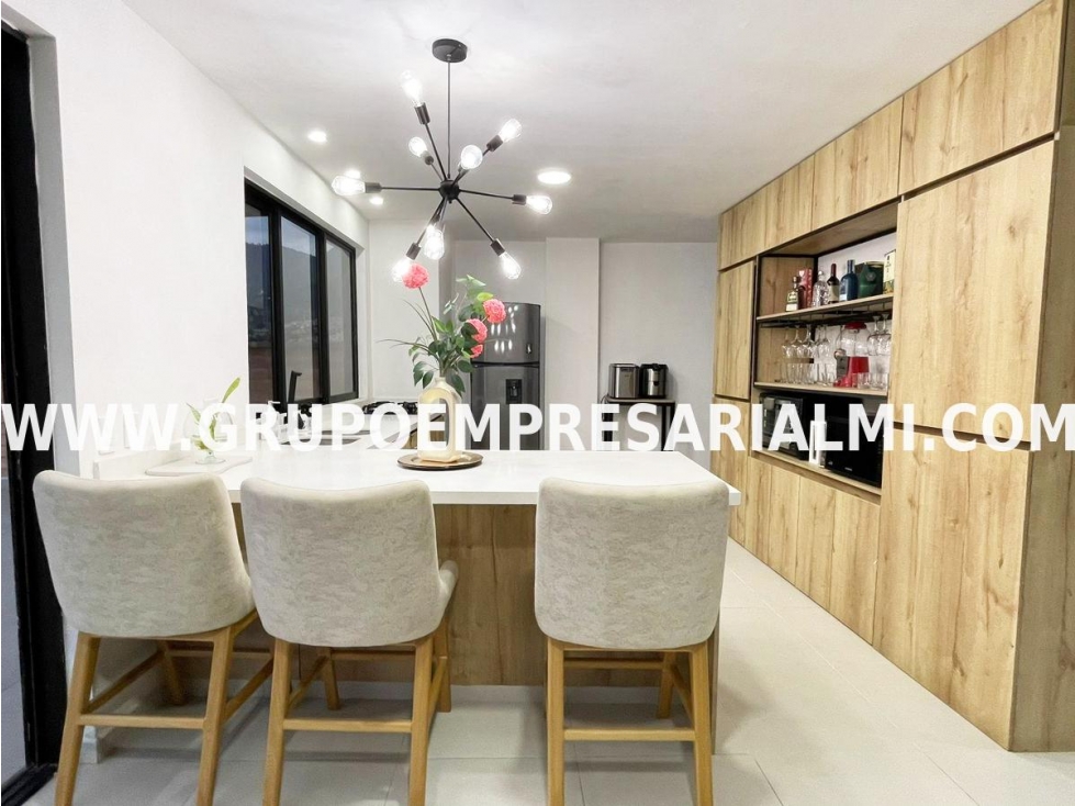 MARAVILLOSO APARTAMENTO DÚPLEX EN VENTA - SECTOR NIQUIA COD: 33033 — foto 4