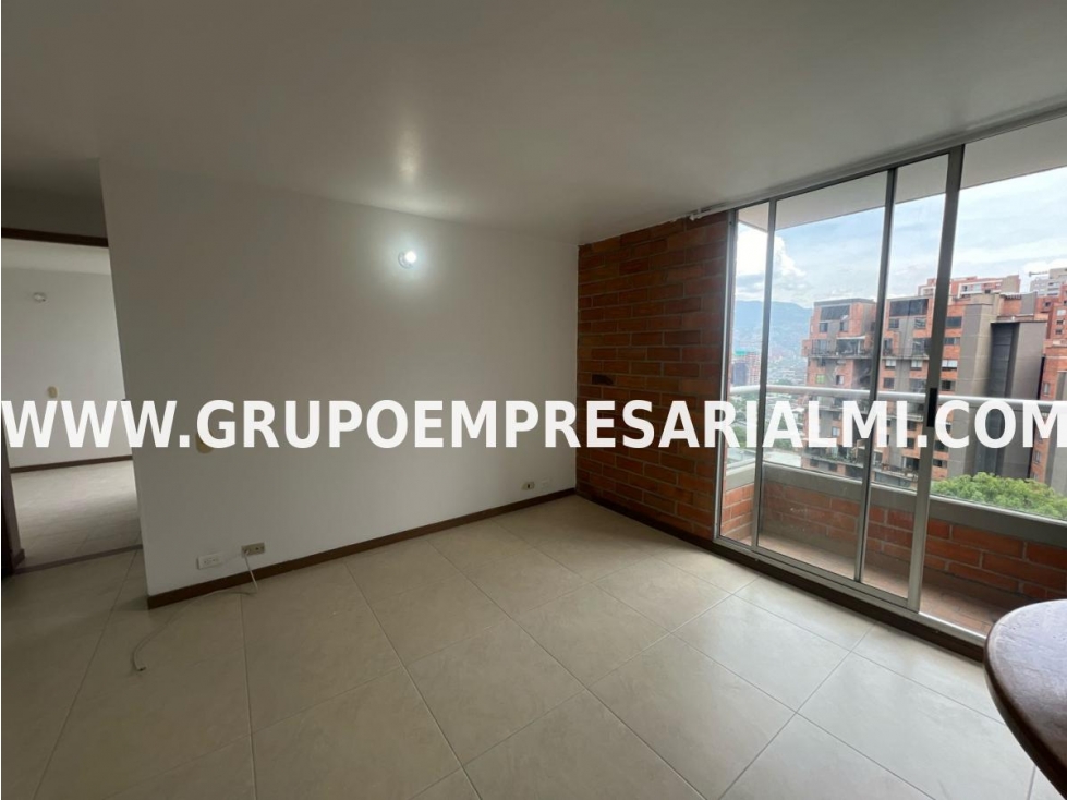 MARAVILLOSO APARTAMENTO EN ARRIENDO - SECTOR CASTROPOL COD: 4155 — foto 2