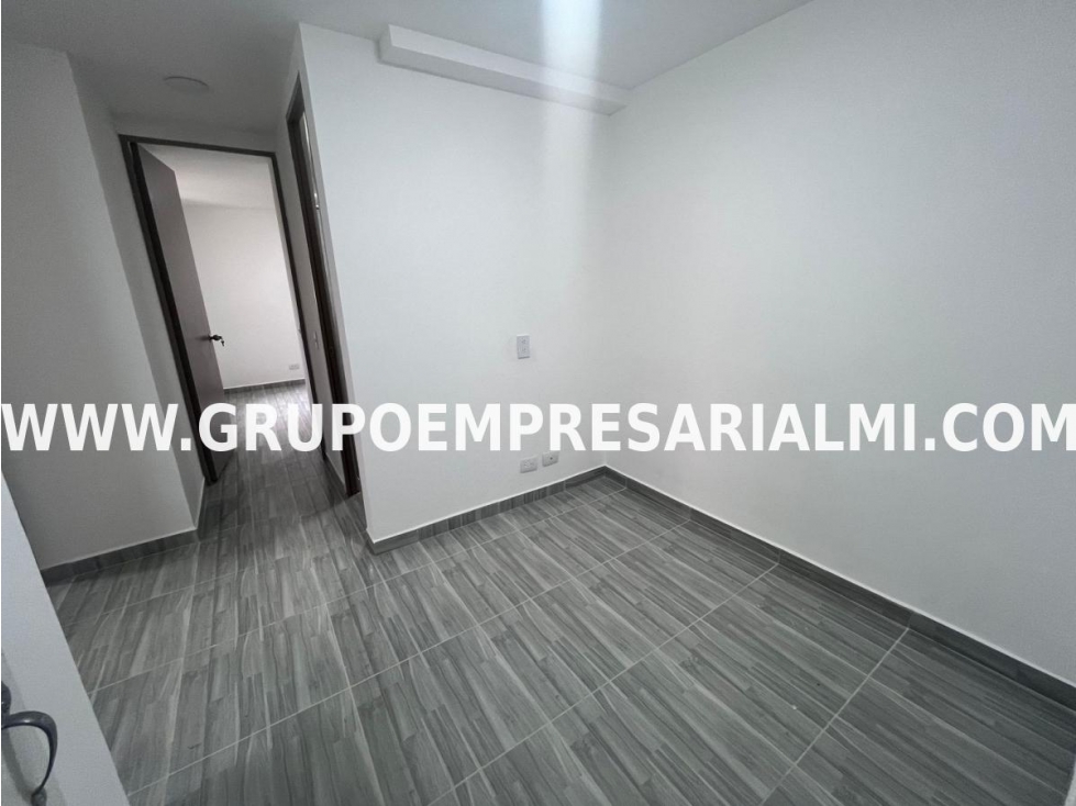 MARAVILLOSO APARTAMENTO EN ARRIENDO - SECTOR PAJARITO COD: 31443 — foto 5