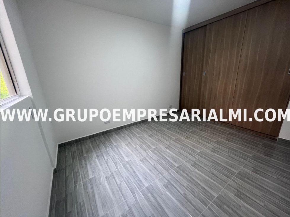 MARAVILLOSO APARTAMENTO EN ARRIENDO - SECTOR PAJARITO COD: 31443 — foto 6