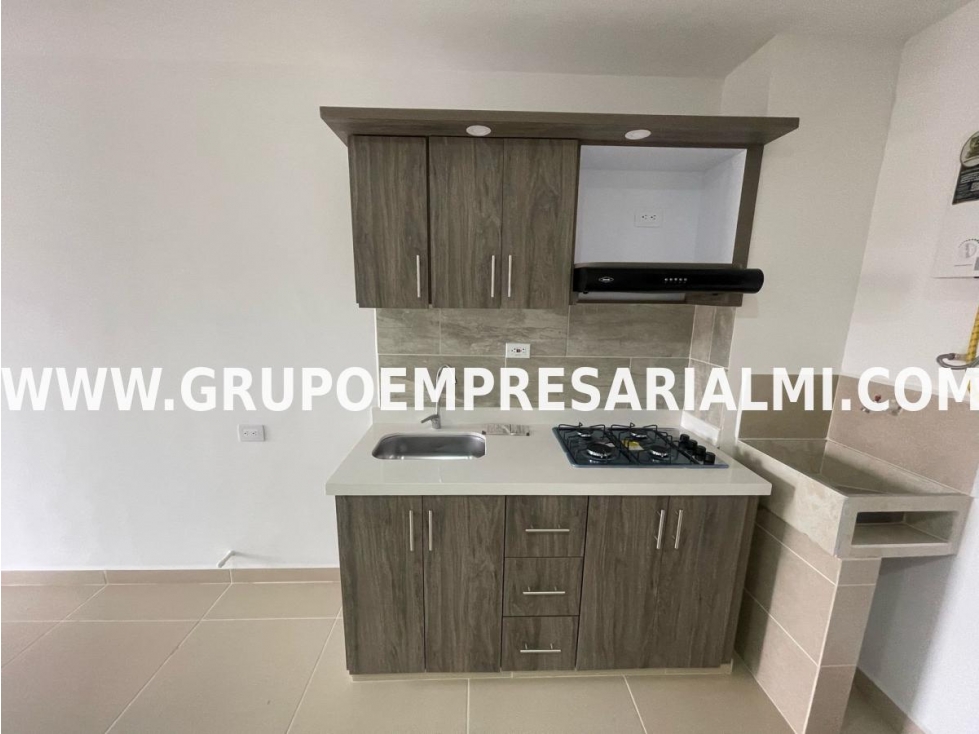 MARAVILLOSO APARTAMENTO EN ARRIENDO - SECTOR SIMÓN BOLÍVAR COD: 31793 — foto 2