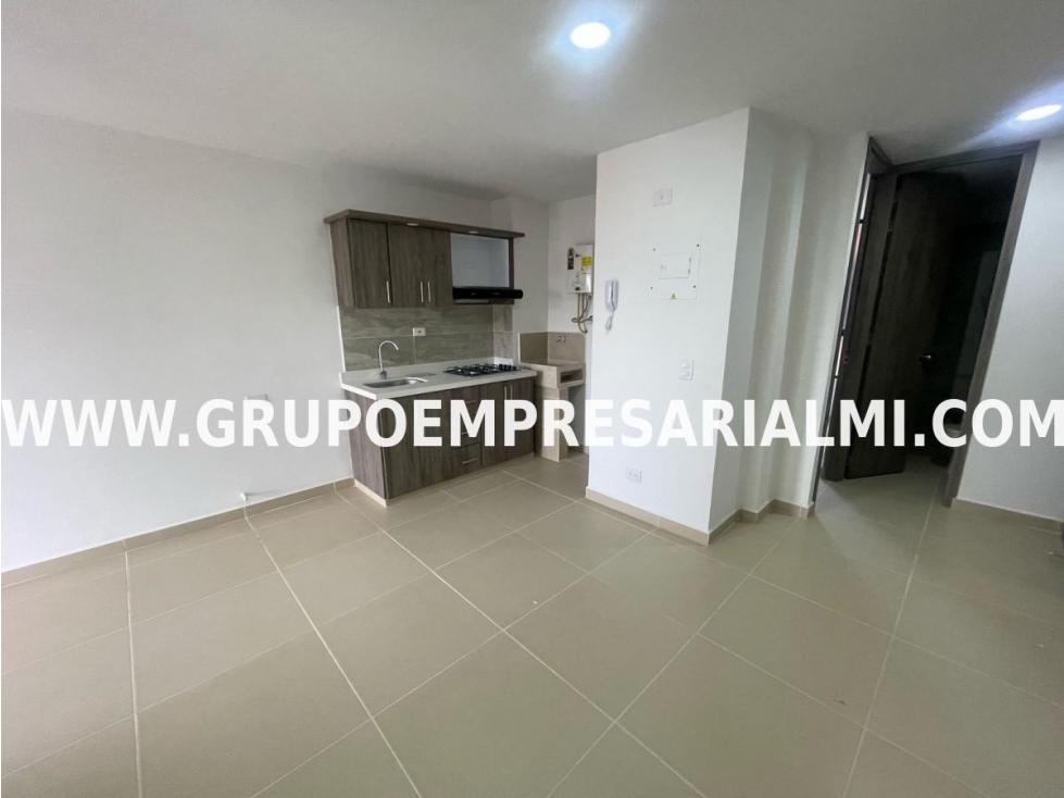 MARAVILLOSO APARTAMENTO EN ARRIENDO - SECTOR SIMÓN BOLÍVAR COD: 31793